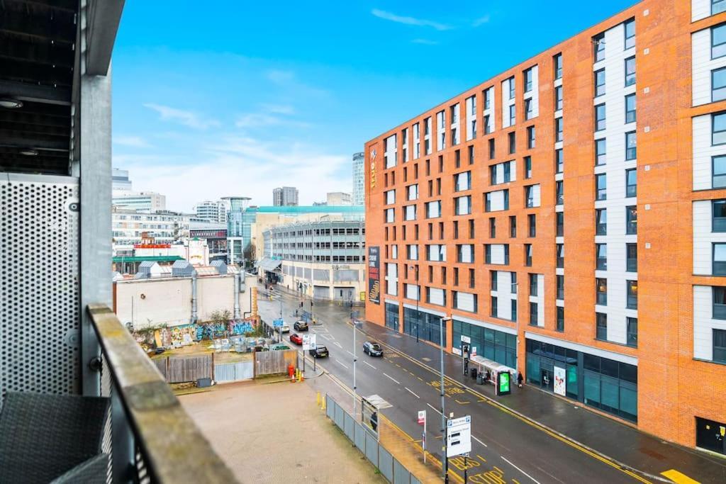 Funky Arcadian Centre Apartment By Azura Nights Birmingham Dış mekan fotoğraf
