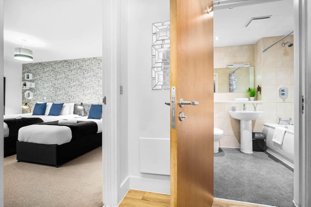 Funky Arcadian Centre Apartment By Azura Nights Birmingham Dış mekan fotoğraf
